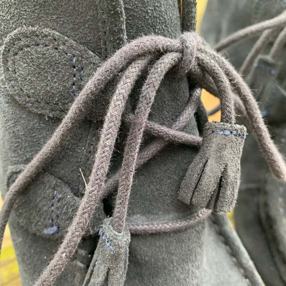 Lucky Brand Moccasin Style Wedge Bootie *Rare* Navy Blue Color - Picture 5 of 8